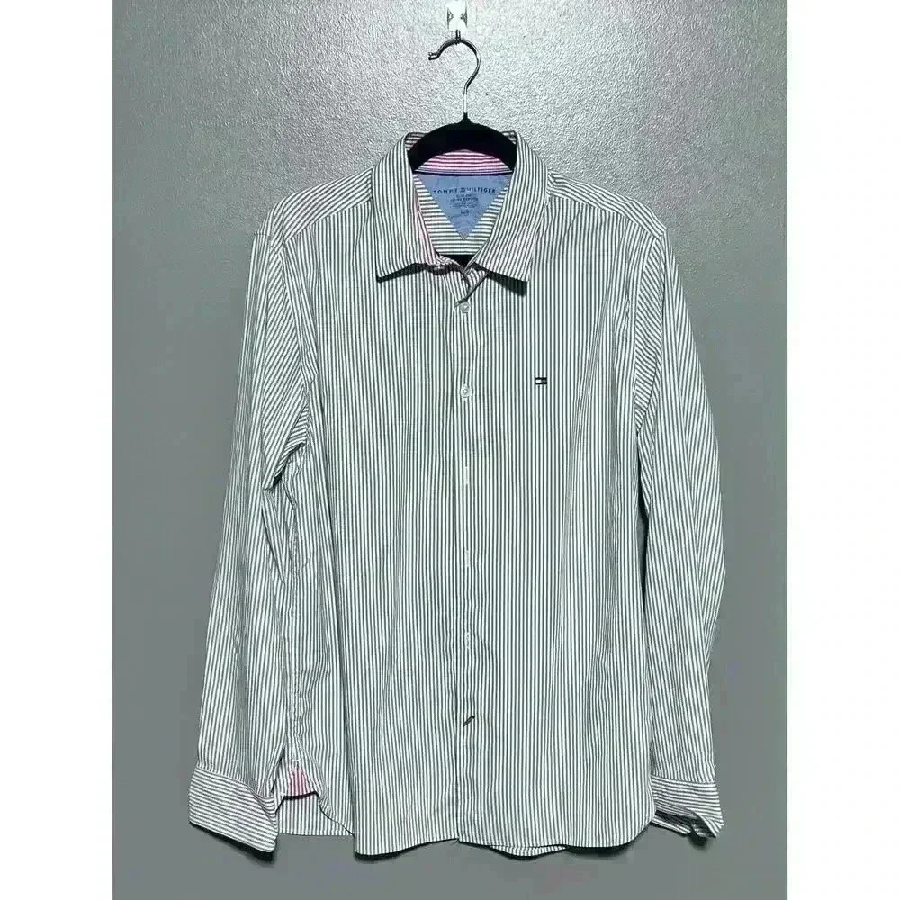 Tommy Hilfiger, Long Sleeve, Slim Fit, Large, Button Down Shirt.